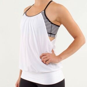 Lululemon No Limits Tank White / Classic Stripe Black White / Black size:6